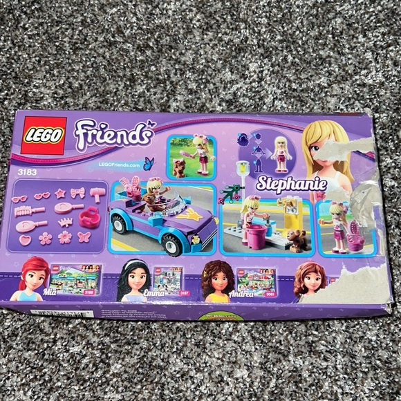 Lego Friends Stephanie’s Cool Convertible - Picture 2 of 2
